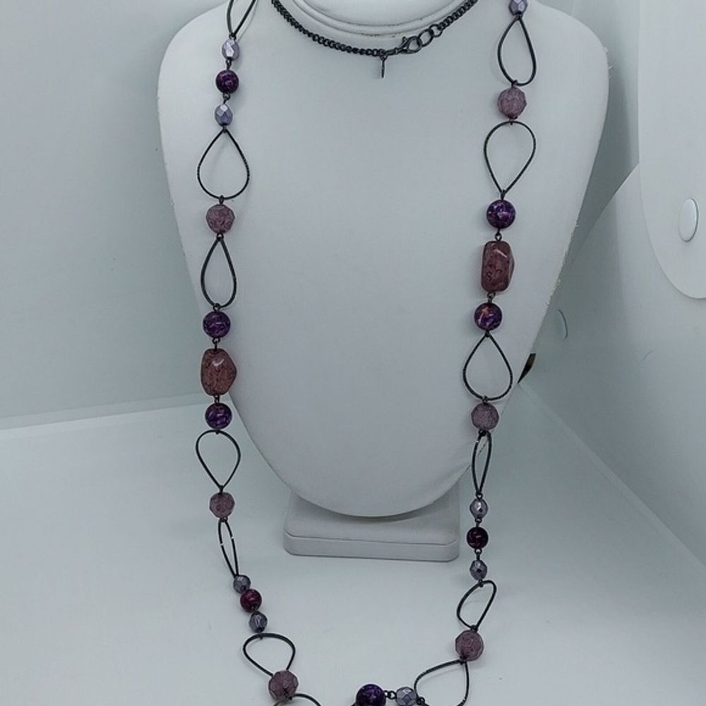 Premier Designs Long purple and black necklace